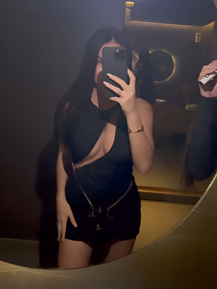 Слава привлекательная девушка из Раменского цена от 2000 руб