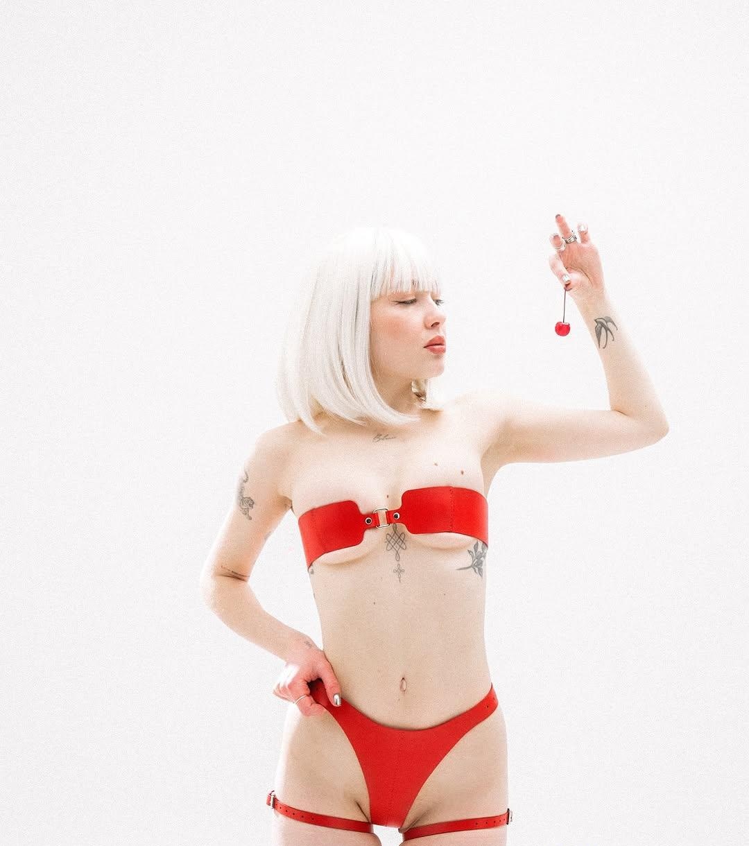 Индивидуалка Софа, доступна для личного знакомства от 10000 руб